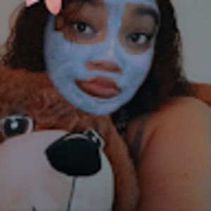 Meet your Posher, Samya